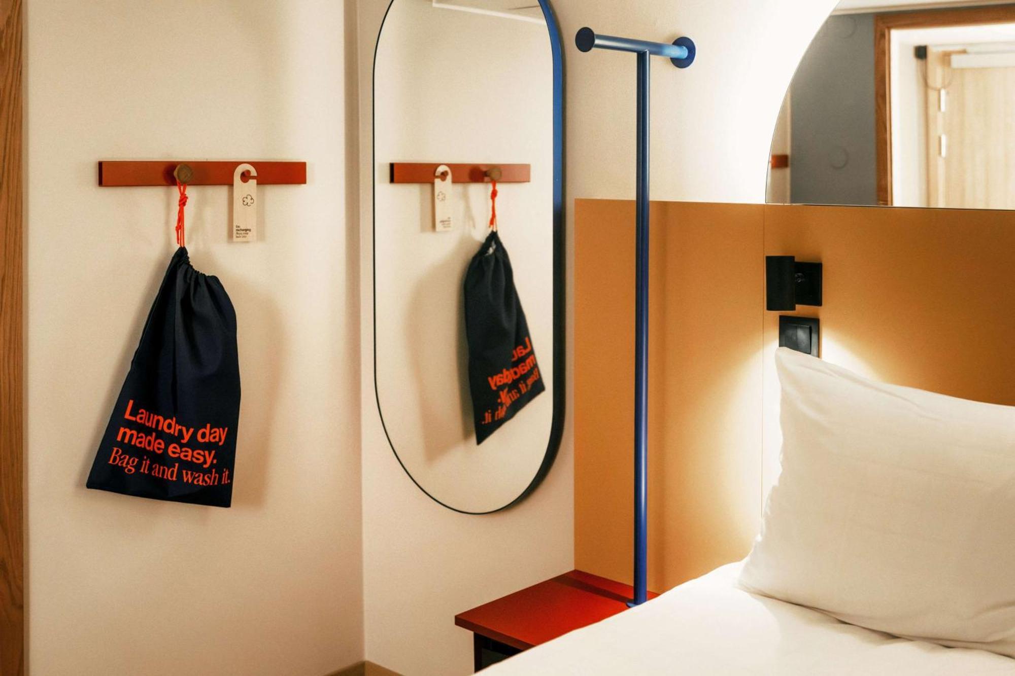 Small Single Room without Window,1649904149:JPEG